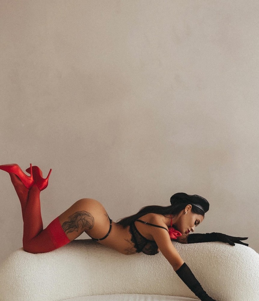 Индивидуалка Яна фото № 2 в городе Черкесск